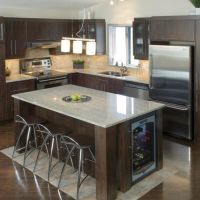 Isla De Cocina Con Nevera Para Vinos